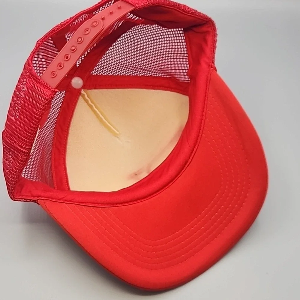 Nolt Incorporated‎ Trucker Hat Red White Jeep Graphic Vintage Snapback